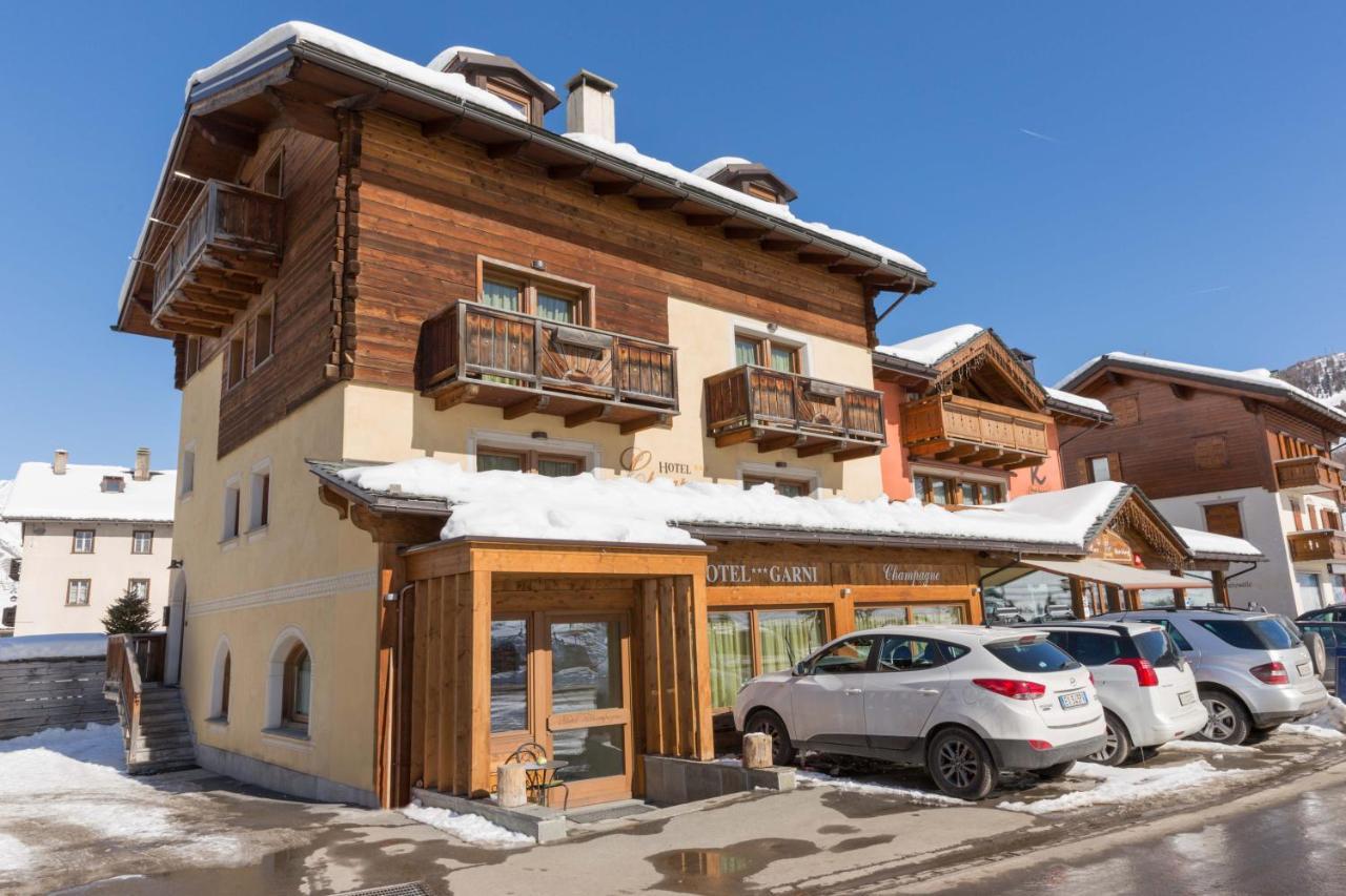 Hotel Champagne Livigno Bagian luar foto