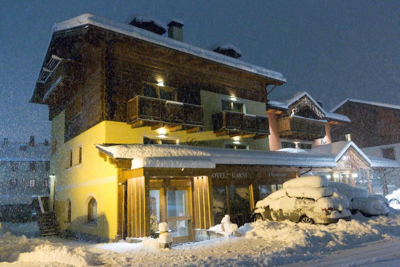 Hotel Champagne Livigno Bagian luar foto