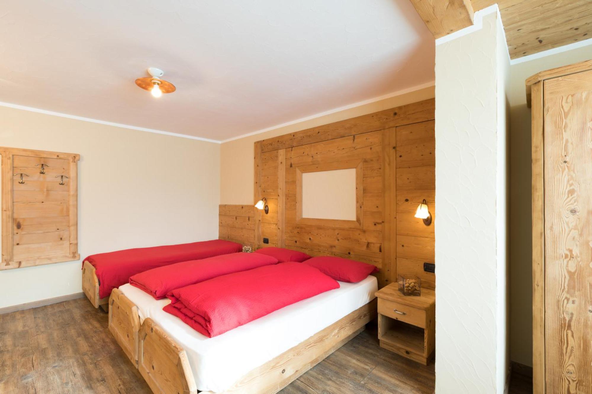 Hotel Champagne Livigno Bagian luar foto