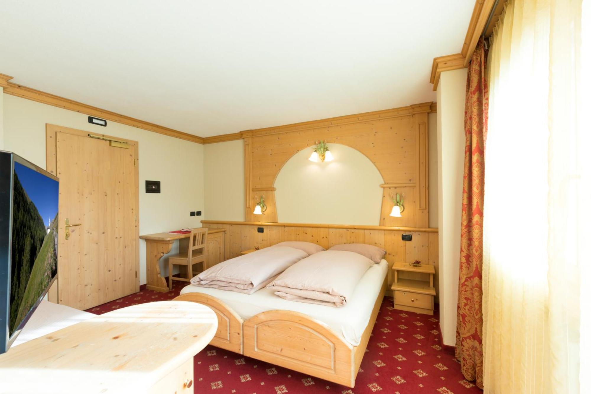 Hotel Champagne Livigno Bagian luar foto