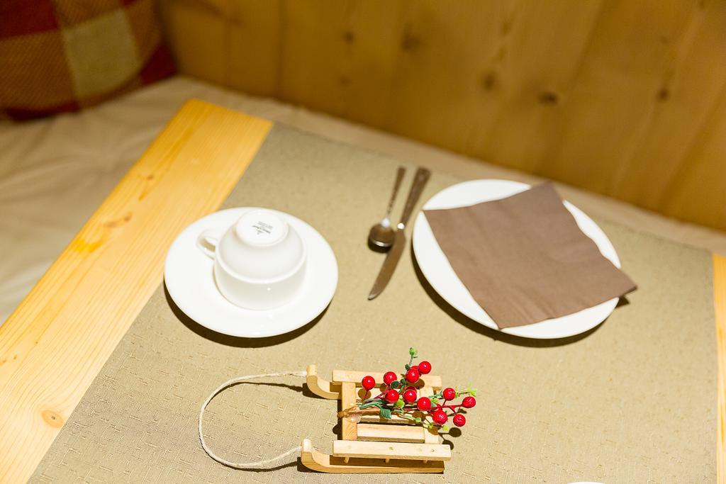 Hotel Champagne Livigno Bagian luar foto