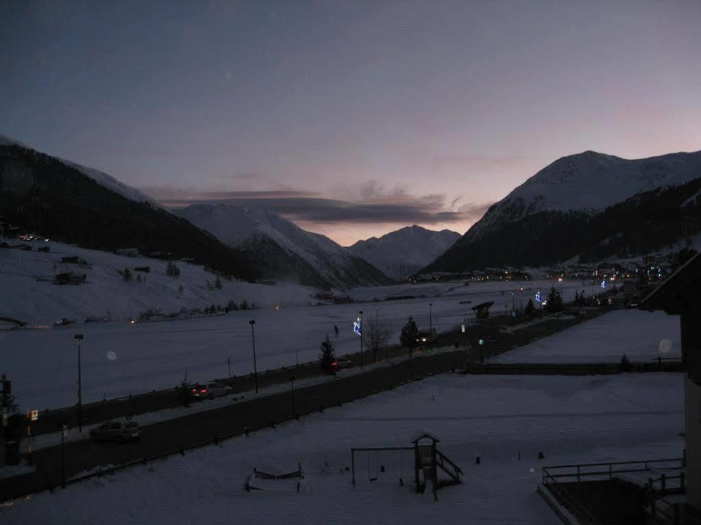 Hotel Champagne Livigno Bagian luar foto