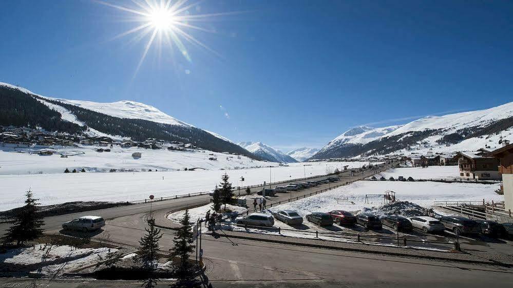 Hotel Champagne Livigno Bagian luar foto
